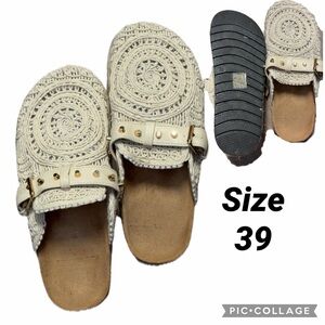 Elegant Crochet Mules in Cream